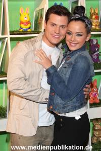 Oster Charity 03042012 031