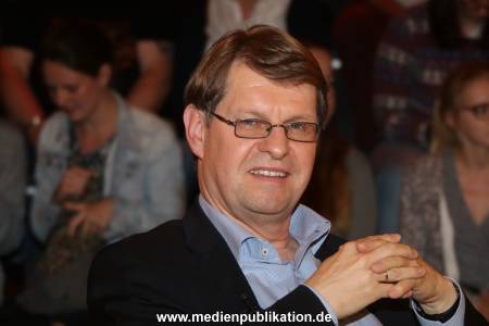 Lanz Sendung2 31052017 008