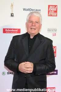 Goldene Bild der Frau 20112014 453