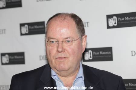 Carlsen Schach 20022016 036