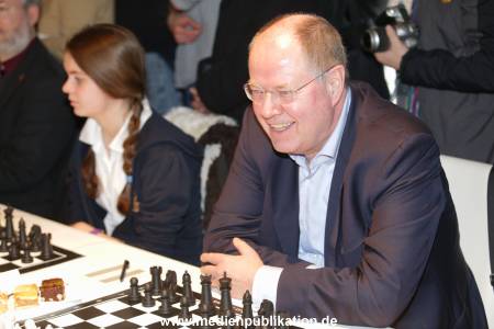 Carlsen Schach 20022016 054