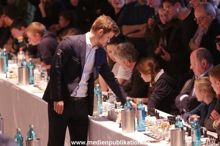 Carlsen Schach 20022016 146
