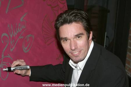 Pink Ball 02012008 002