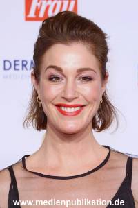 GoldeneBildDerFrau 09112022 087