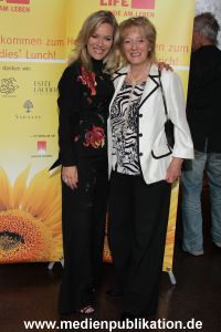 Ladies Lunch 22062011 077