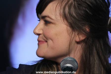 Julia Stone 23102012 004