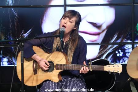 Julia Stone 23102012 013