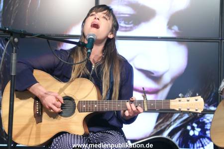 Julia Stone 23102012 044