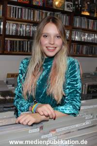 Lina Larissa Strahl 20102017 015