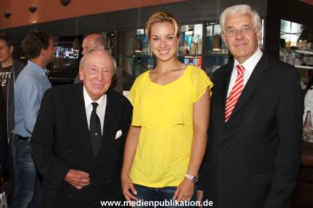 Lisicki Ehrenmitgliedschaft 08072011 035