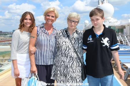 Taufe MeinSchiff3 12062014 834