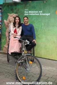 Maedchen mit Smaragd 27092013 034