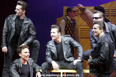 Grease 15042014 019