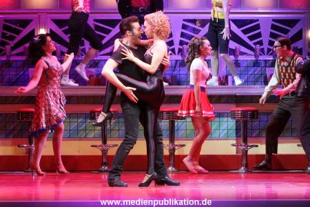 Grease 15042014 081
