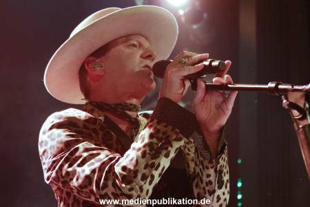 Kiefer Sutherland 10062018 003