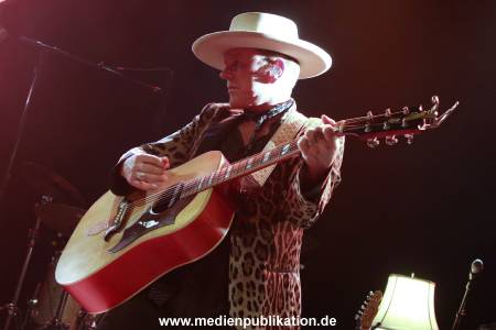 Kiefer Sutherland 10062018 050