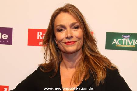 Goldene Bild der Frau 13102016 347