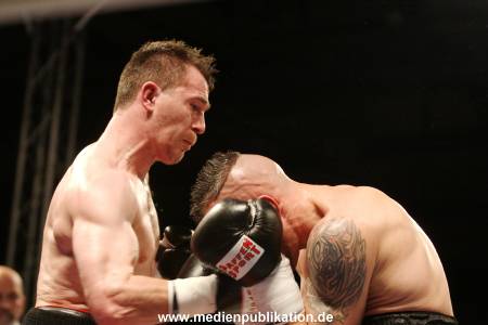 Universum Fight Night 12102012 012