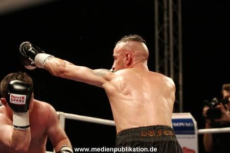 Universum Fight Night 12102012 022