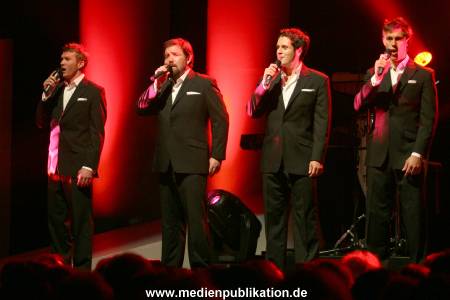 Tenors 01082006 023
