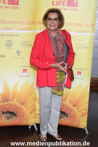 Ladies Lunch 22062011 038