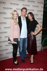 Pandora 06112013 243