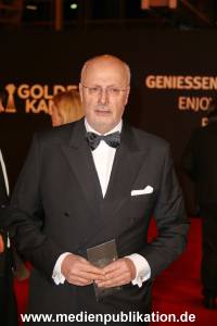 GoldeneKamera 04032017 0835