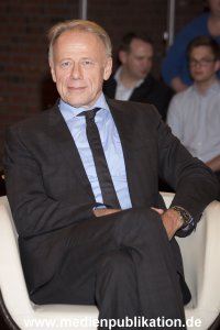 Lanz Sendung1 27112013 012