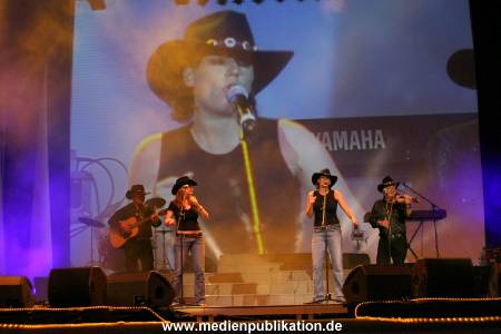 Starparade Truck 29052005 001