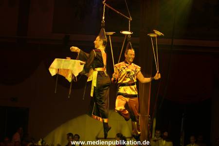 Dinner Circus 10112005 086