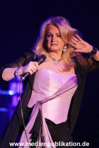 Bonnie Tyler 06042018 060