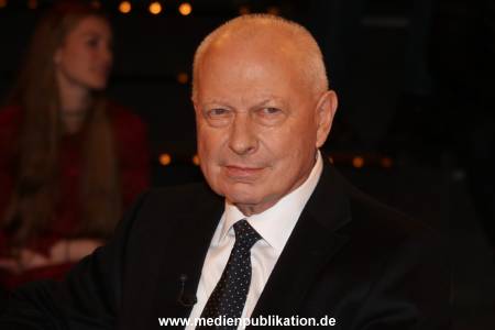 Lanz Sendung1 06122016 053