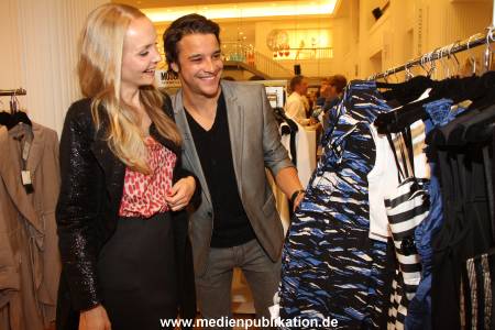 Gala Shopping 05052011 181