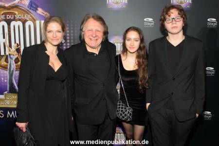 Paramour 14042019 545
