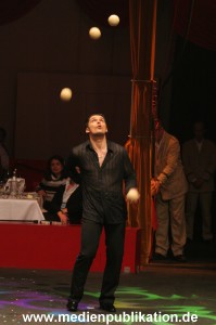 Dinner Circus 10112005 093
