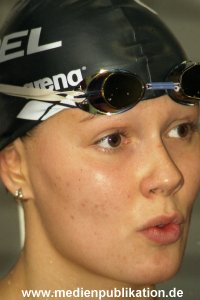 N3175 Schwimmen 1997