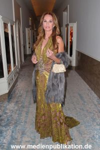 Blauer Ball 06042013 001