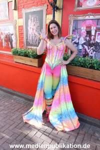 Olivia Jones 08072026 225