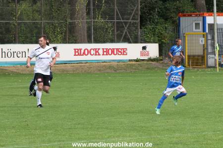 Kicken mit Herz 11082013 558