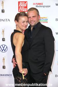 GoldeneBildDerFrau 20112024 1173