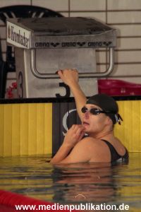 N3149 Schwimmen 1997