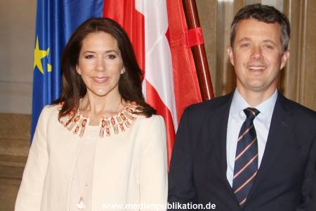 Kronprinzen Rathaus 19052015 011