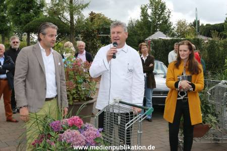 Charity Blumen AKK 15092013 021