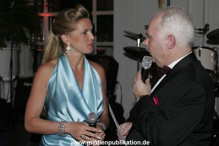 Blauer Ball 2005 016