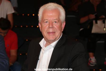 Lanz Sendung1 02072015 013
