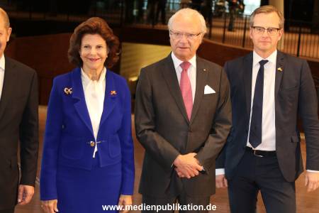 Schwedisches Koenigspaar 06102016 055