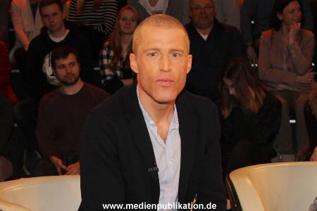 Lanz Sendung2 09032016 018