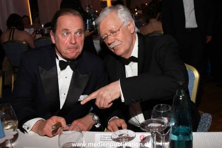 Blauer Ball 02042011 008