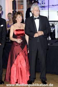Blauer Ball 04042009 020