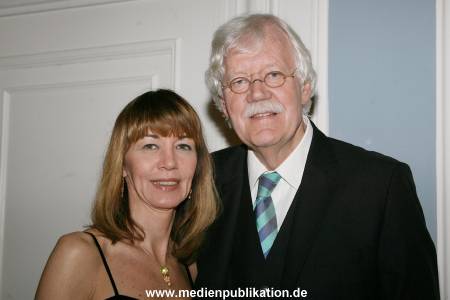 Blauer Ball 05042014 013